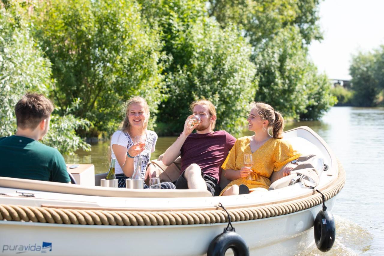 Pod Huisje Met Hottub دوكوم المظهر الخارجي الصورة